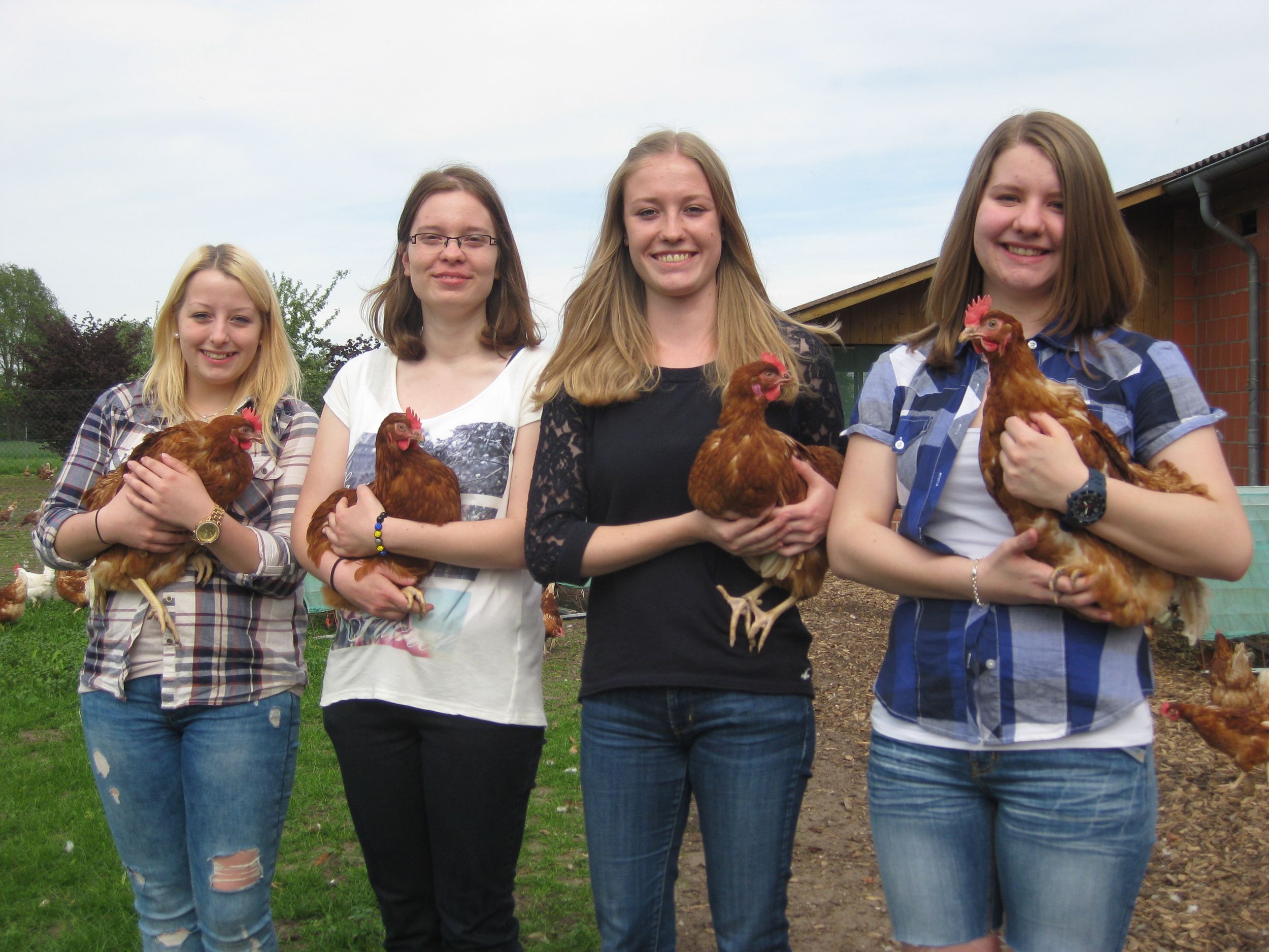 Von links nach rechts: Céline Jung, Anja Pape, Inga Habenstein und Sabrina Flögel